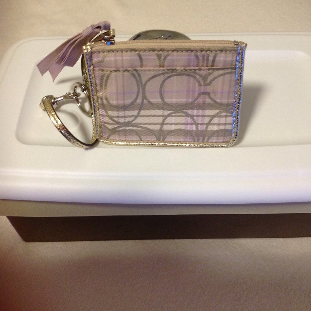 Wristlets - Picture 4 of 4